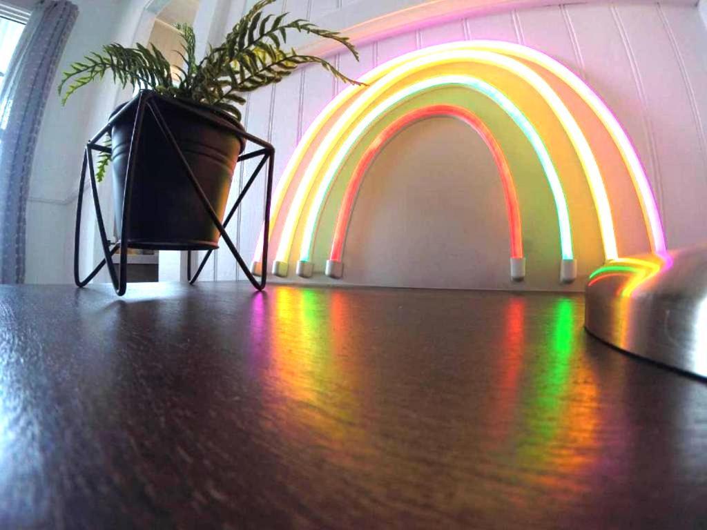 Somewhere Over The Rainbow Loft With Ac Hilo Buitenkant foto